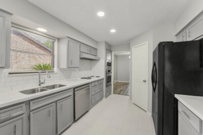 21323 park bluf Katy TX 77450